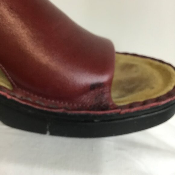 Naot Rome Rumba Leather Slip on Wedge Sandal Bordeaux Size 39 (US 8.5) - Picture 12 of 13
